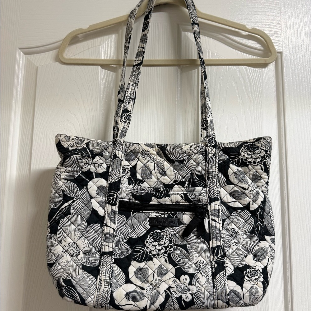 Vera Bradley Black & White Floral Quilted Shoulder Tote